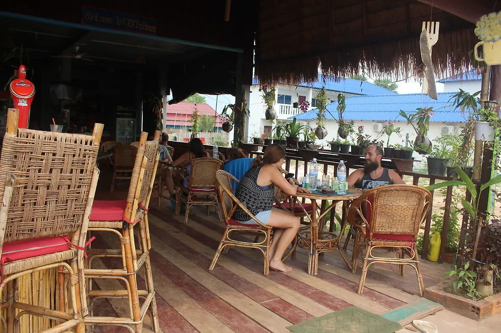 ** Pensión Hotel Otres Mom'S House Sihanoukville Camboya