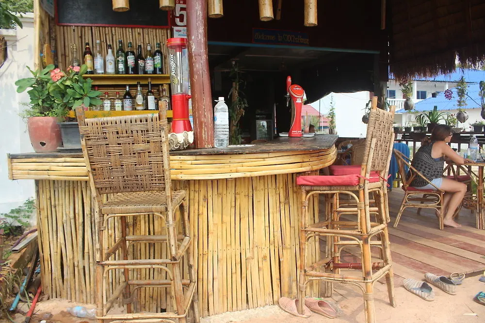 Otres Mom'S House Hotell Sihanoukville Pensionat